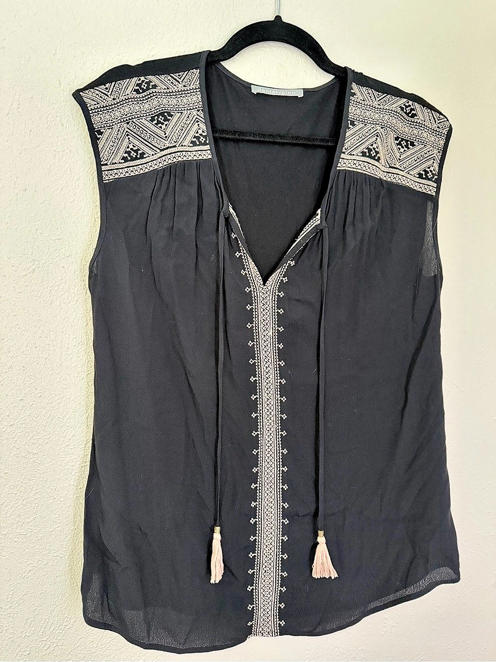 Daniel Rainn Embroidered Sleeveless Blouse in Black